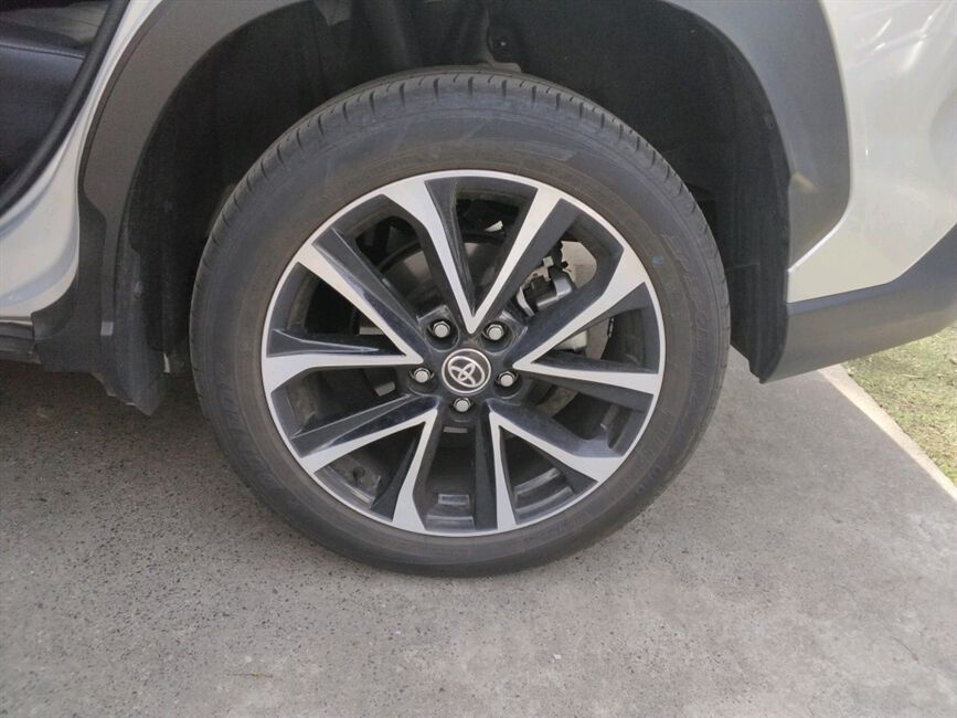 COROLLA CROSS 2.0 VVT-IE FLEX XRE DIRECT SHIFT