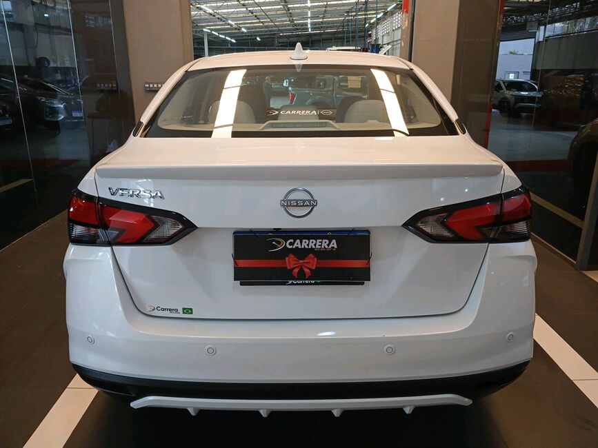 NOVO VERSA 1.6 EXCLUSIVE CVT