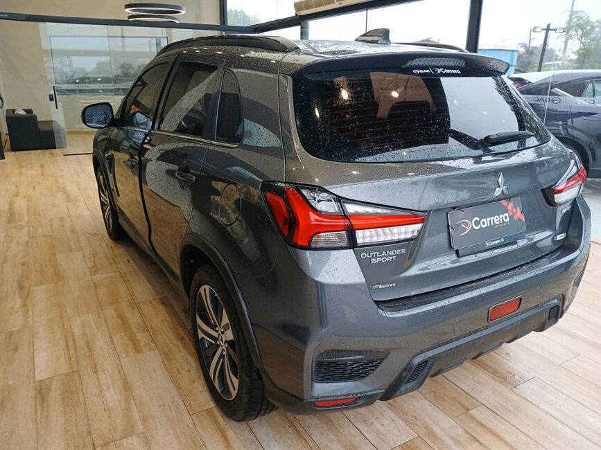 OUTLANDER 2.0 MIVEC FLEX SPORT HPE AWD AUTOMÁTICO