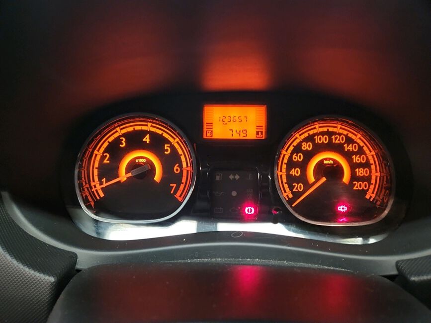 SANDERO 1.0 EXPRESSION 16V FLEX 4P MANUAL