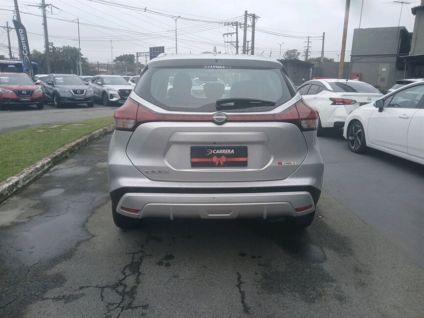 KICKS ADVANCE 1.6 16V FLEX AUT.