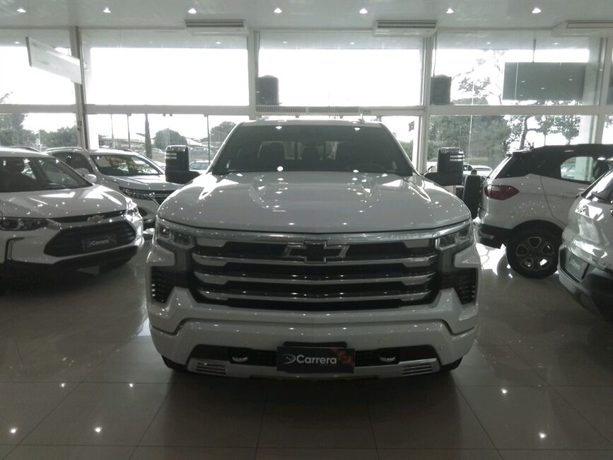 SILVERADO 5.3 V8 GASOLINA 1500 HIGH COUNTRY 4X4 AU
