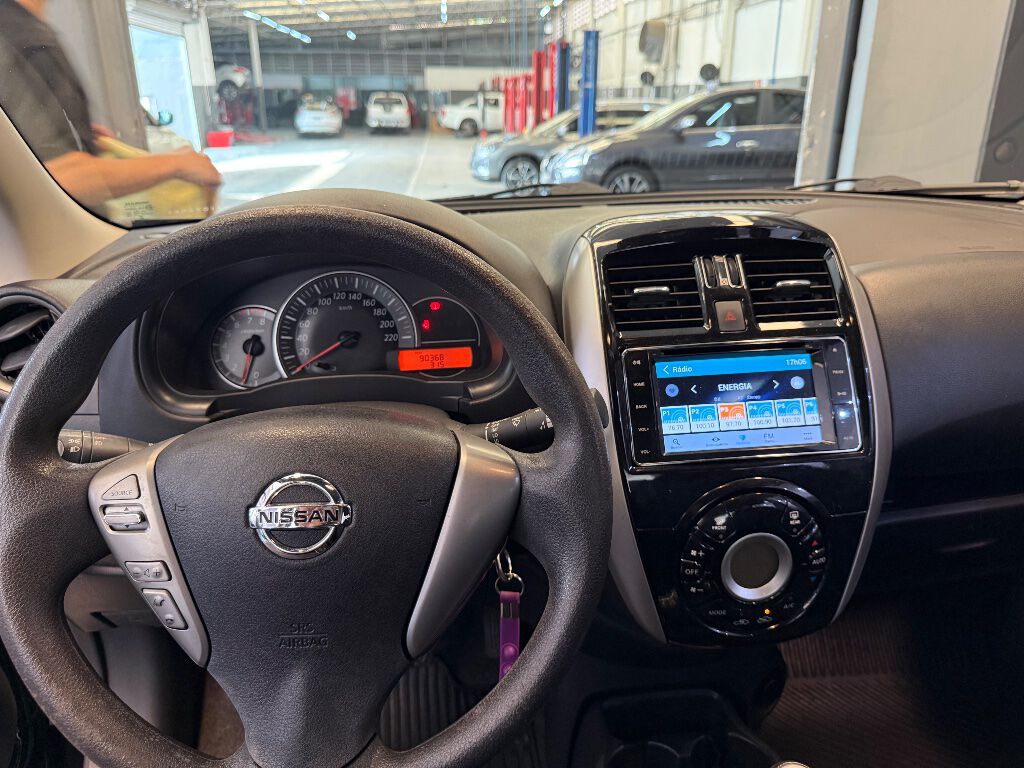 MARCH 1.6 SL 16V FLEX 4P MANUAL