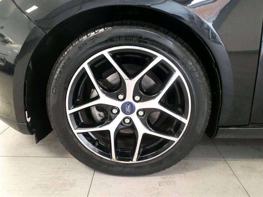 FOCUS 2.0 TITANIUM 16V FLEX 4P POWERSHIFT