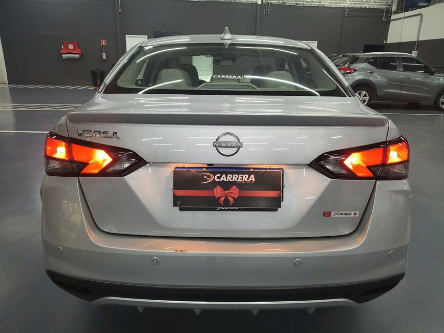 NOVO VERSA 1.6 EXCLUSIVE CVT