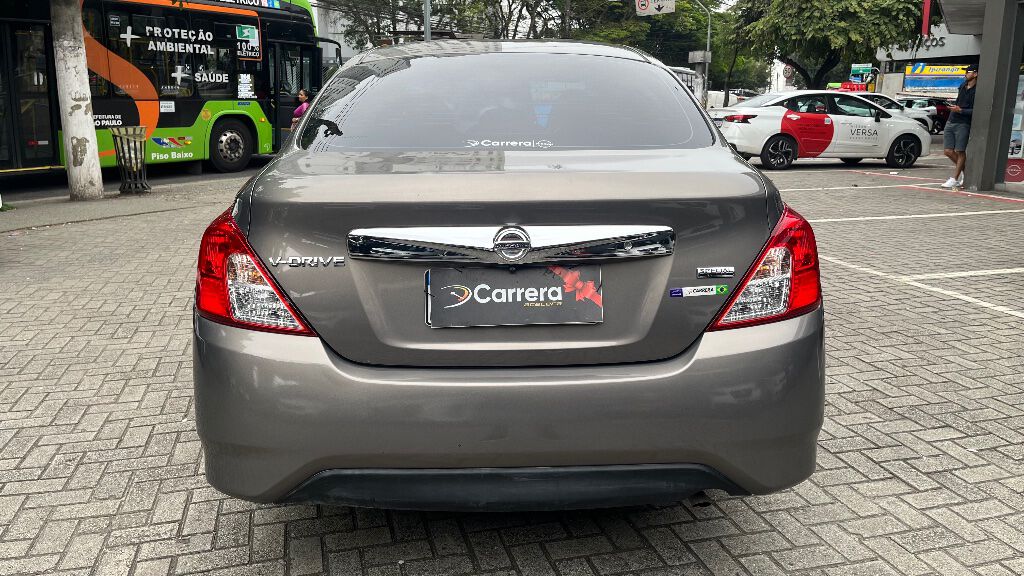 VERSA 1.6 16V FLEXSTART V-DRIVE SPECIAL EDITION XT