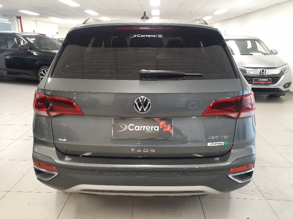 TAOS 1.4 250 TSI TOTAL FLEX COMFORTLINE AUTOMÁTICO