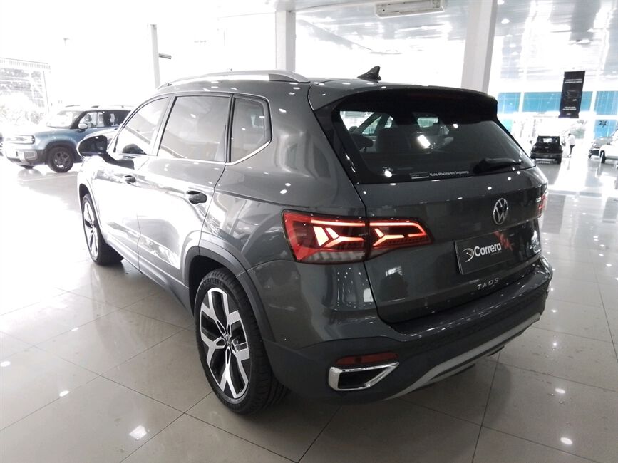 TAOS 1.4 250 TSI TOTAL FLEX HIGHLINE AUTOMÁTICO