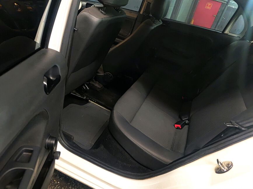 VOYAGE 1.0 12V MPI TOTALFLEX 4P MANUAL