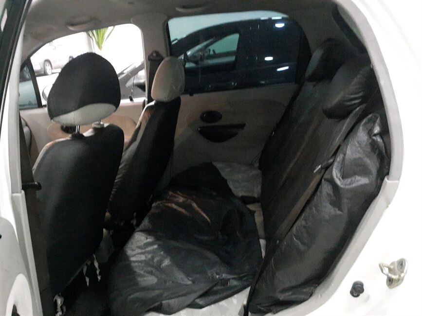 QQ 1.1 MPFI 16V GASOLINA 4P MANUAL