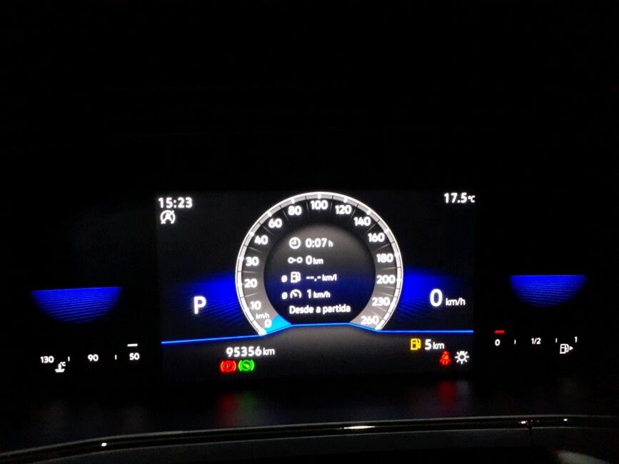 TAOS 1.4 250 TSI TOTAL FLEX COMFORTLINE AUTOMÁTICO
