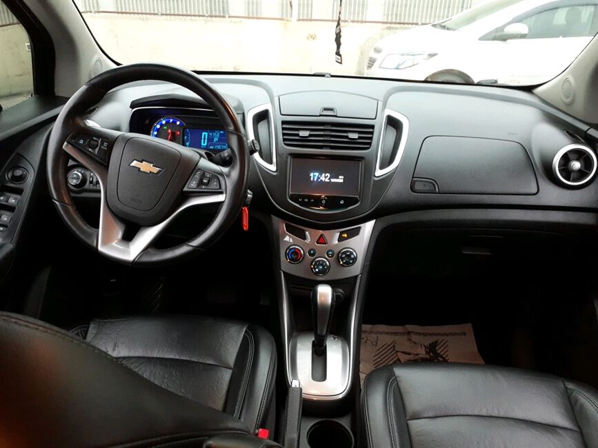 TRACKER 1.8 MPFI LTZ 4X2 16V FLEX 4P AUTOMATICO
