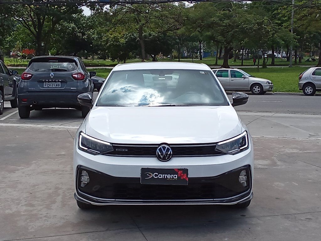 VIRTUS 1.4 250 TSI EXCLUSIVE AUTOMÁTICO