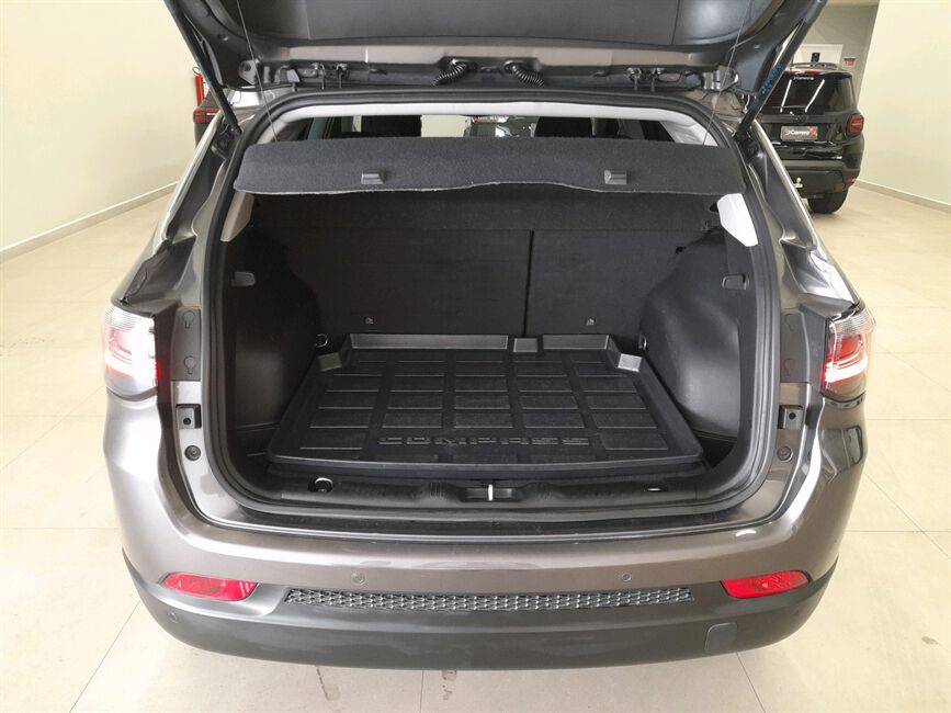 COMPASS 1.3 T270 TURBO FLEX LIMITED AT6