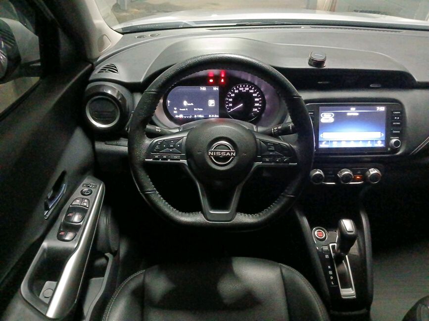 KICKS ADVANCE 1.6 16V FLEX AUT.