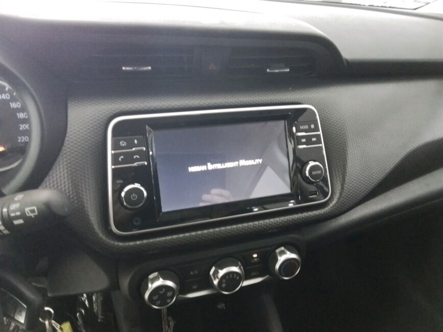 KICKS PLAY 1.6 16V FLEXSTART ACTIVE PLUS XTRONIC