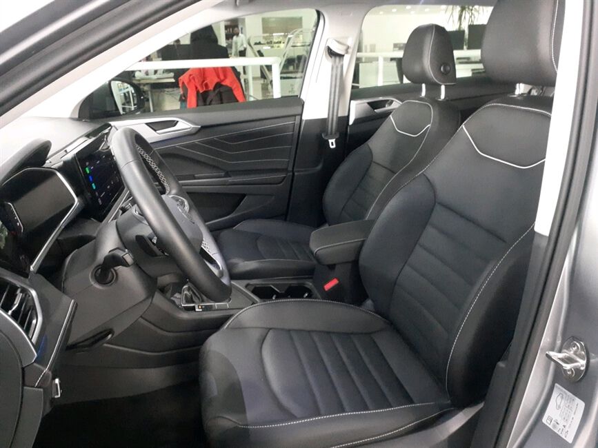 TAOS 1.4 250 TSI TOTAL FLEX HIGHLINE AUTOMÁTICO
