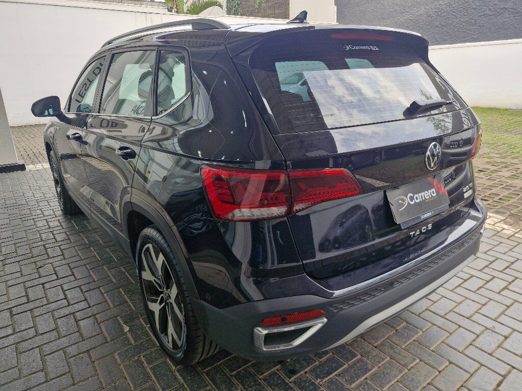 TAOS 1.4 250 TSI TOTAL FLEX HIGHLINE AUTOMÁTICO