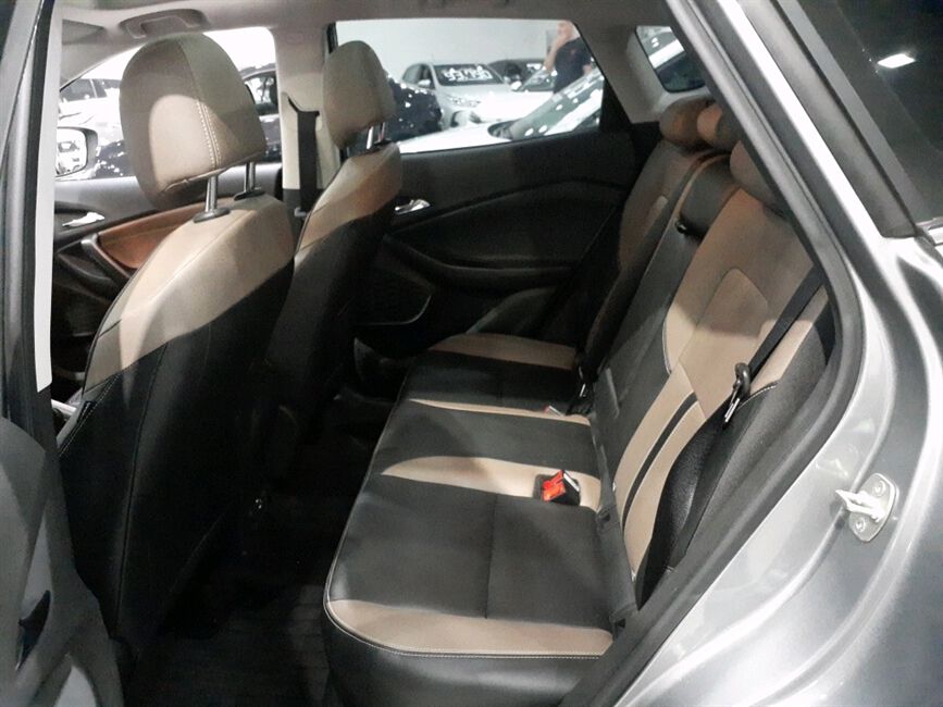 TRACKER 1.2 TURBO FLEX PREMIER AUTOMÁTICO