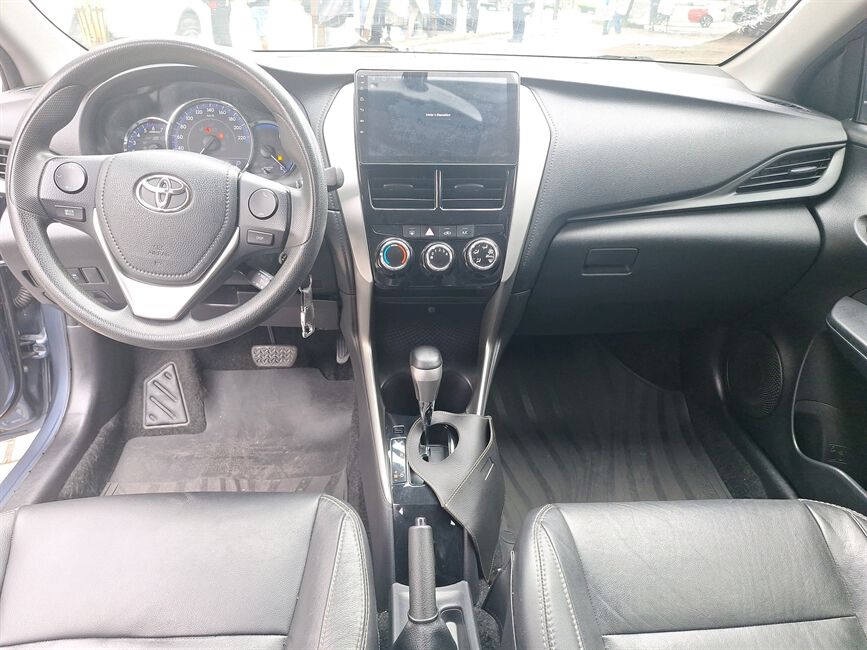YARIS 1.5 16V FLEX SEDAN XL MULTIDRIVE