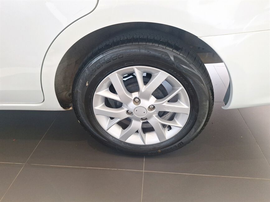 VERSA 1.6 16V FLEXSTART SV 4P XTRONIC
