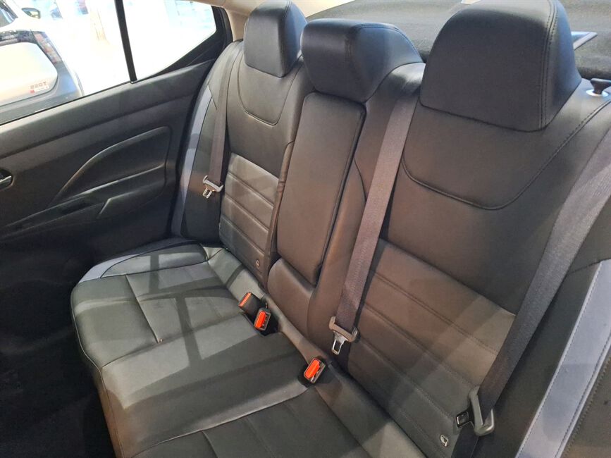 NOVO VERSA 1.6 EXCLUSIVE CVT
