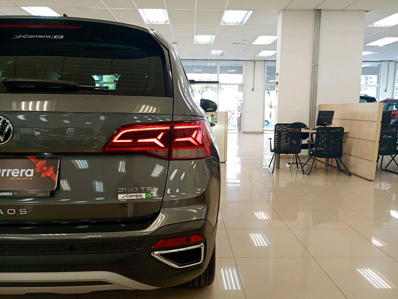TAOS 1.4 250 TSI TOTAL FLEX COMFORTLINE AUTOMÁTICO