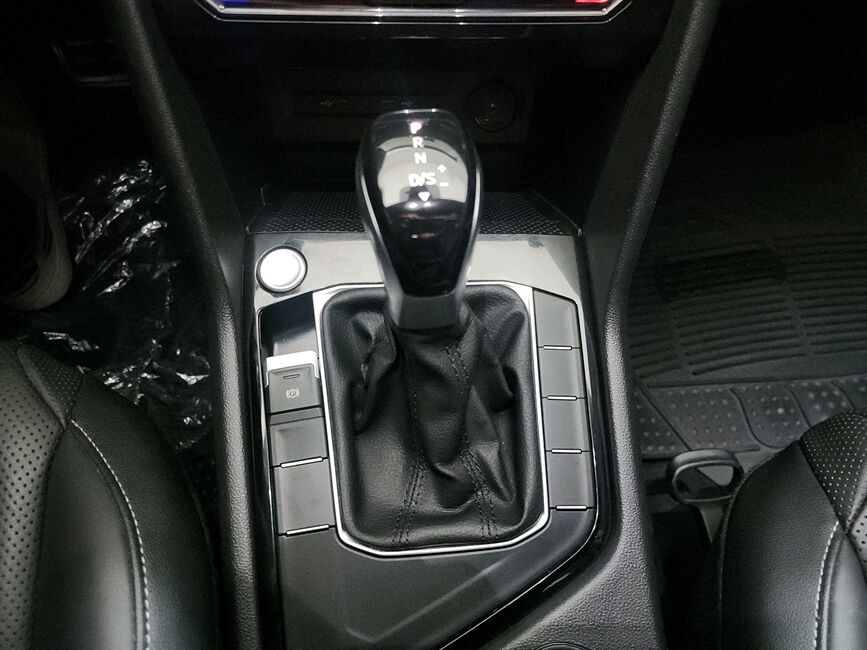 TAOS 1.4 250 TSI TOTAL FLEX HIGHLINE AUTOMÁTICO