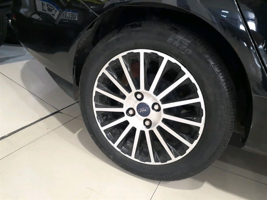 FIESTA 1.6 TITANIUM SEDAN 16V FLEX 4P POWERSHIFT