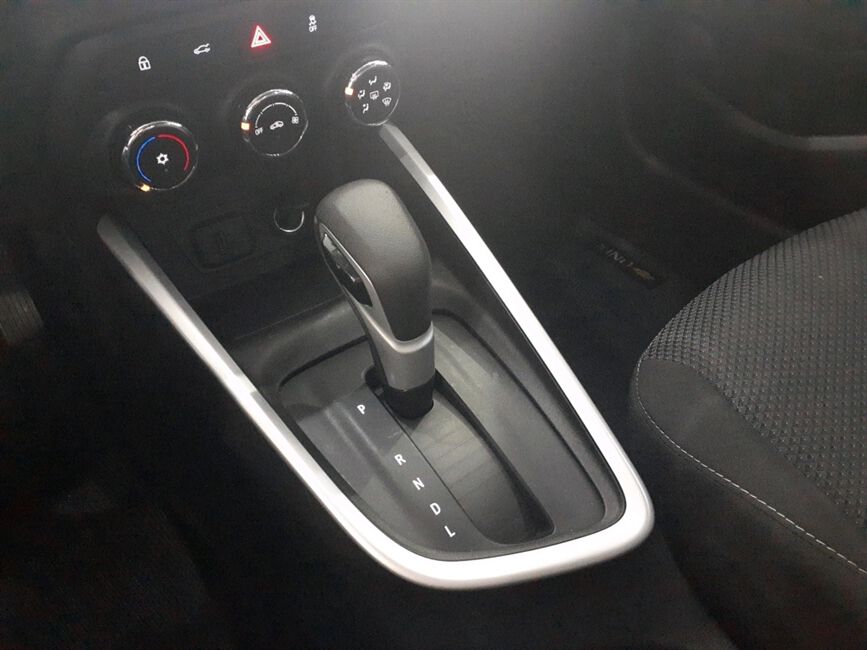 ONIX 1.0 TURBO FLEX PLUS LTZ AUTOMATICO