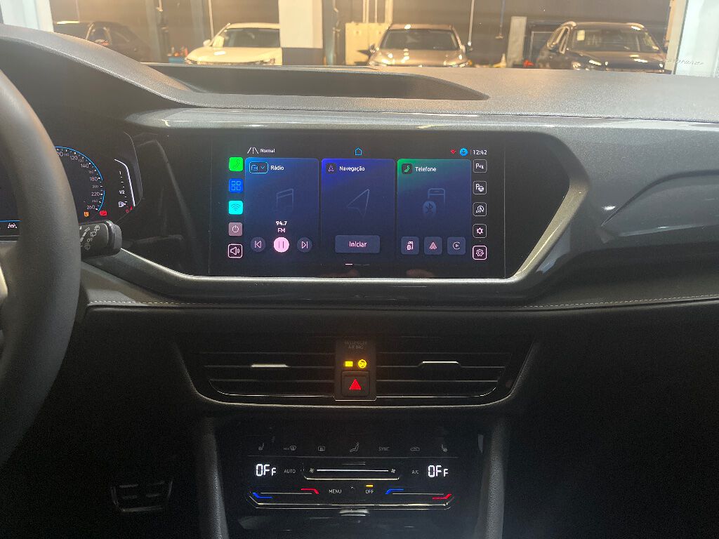 TAOS 1.4  250 TSI TOTAL FLEX HIGHLINE AUTOMÁTICO