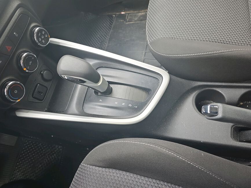 ONIX 1.0 TURBO FLEX PLUS LT AUTOMÁTICO