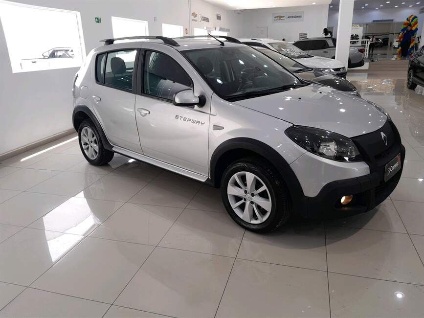 SANDERO 1.6 STEPWAY 16V FLEX 4P AUTOMATICO