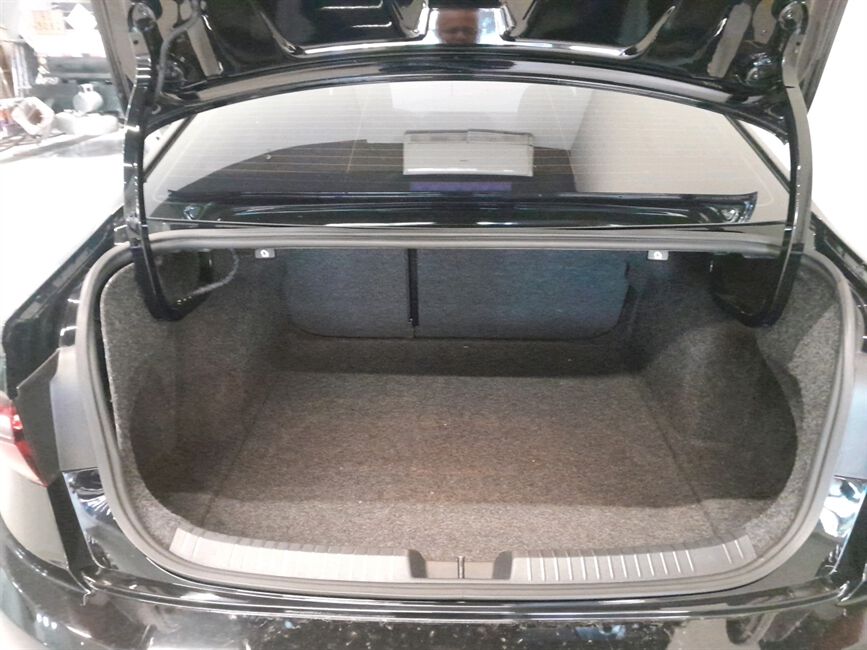 JETTA 1.4 250 TSI TOTAL FLEX COMFORTLINE TIPTRONIC