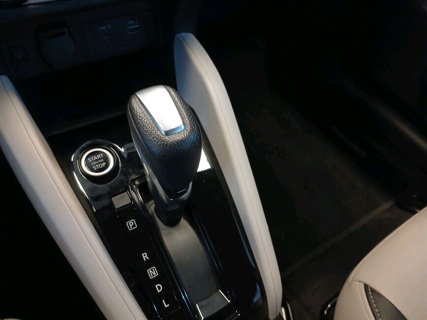NOVO VERSA 1.6 EXCLUSIVE CVT