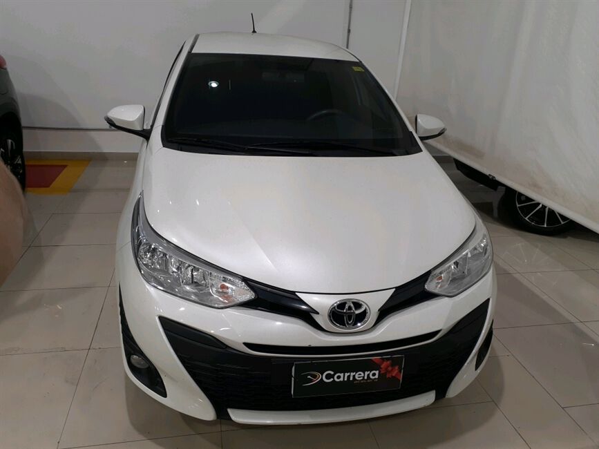 YARIS 1.3 16V FLEX XL AUTOMÁTICO