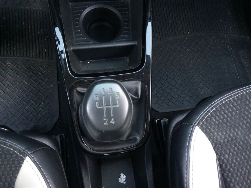 KWID 1.0 12V SCE FLEX INTENSE MANUAL