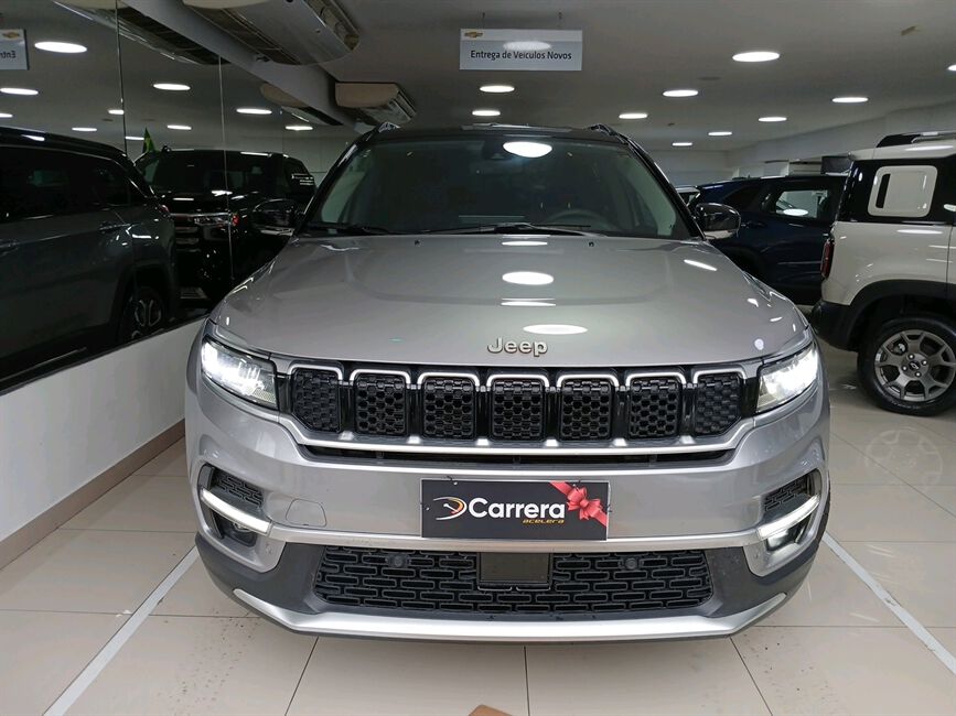 COMMANDER 1.3 T270 TURBO FLEX LIMITED AT6