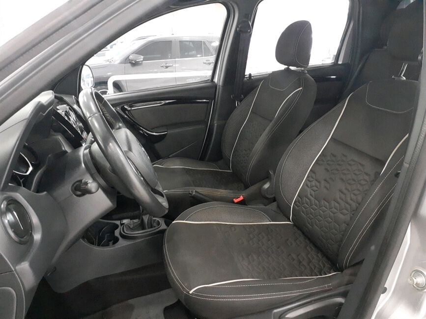 OROCH 1.6 16V SCE FLEX DYNAMIQUE MANUAL