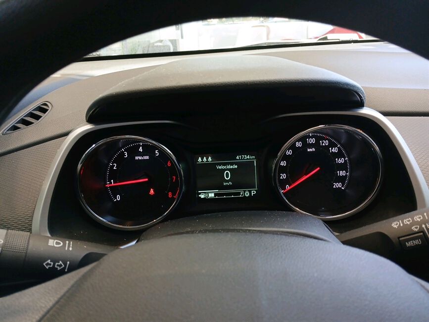 TRACKER 1.0 TURBO FLEX LT AUTOMATICO