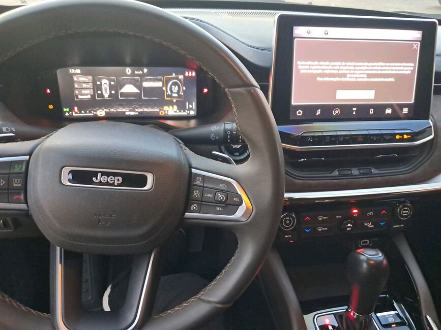 COMMANDER 1.3 T270 TURBO FLEX OVERLAND AT6