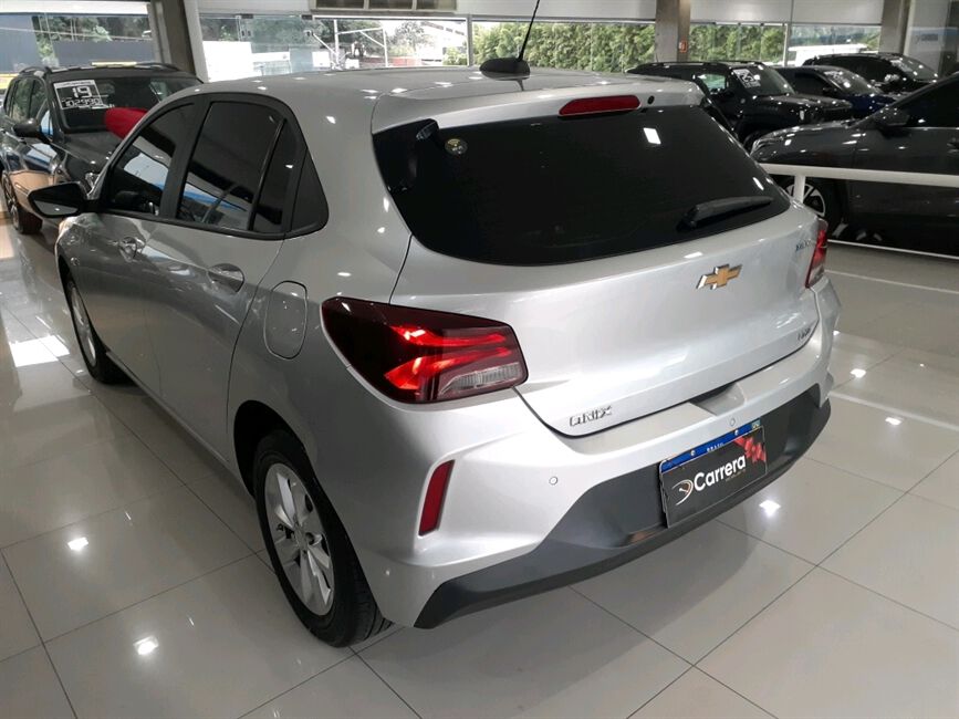 ONIX 1.0 TURBO FLEX LTZ AUTOMATICO