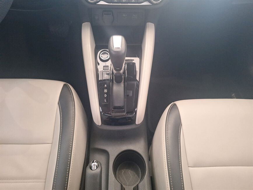 NOVO VERSA 1.6 EXCLUSIVE CVT