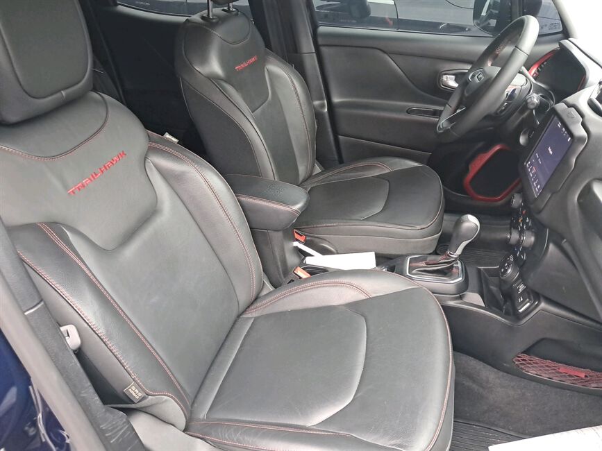 RENEGADE 1.3 T270 TURBO FLEX TRAILHAWK 4X4 AT9