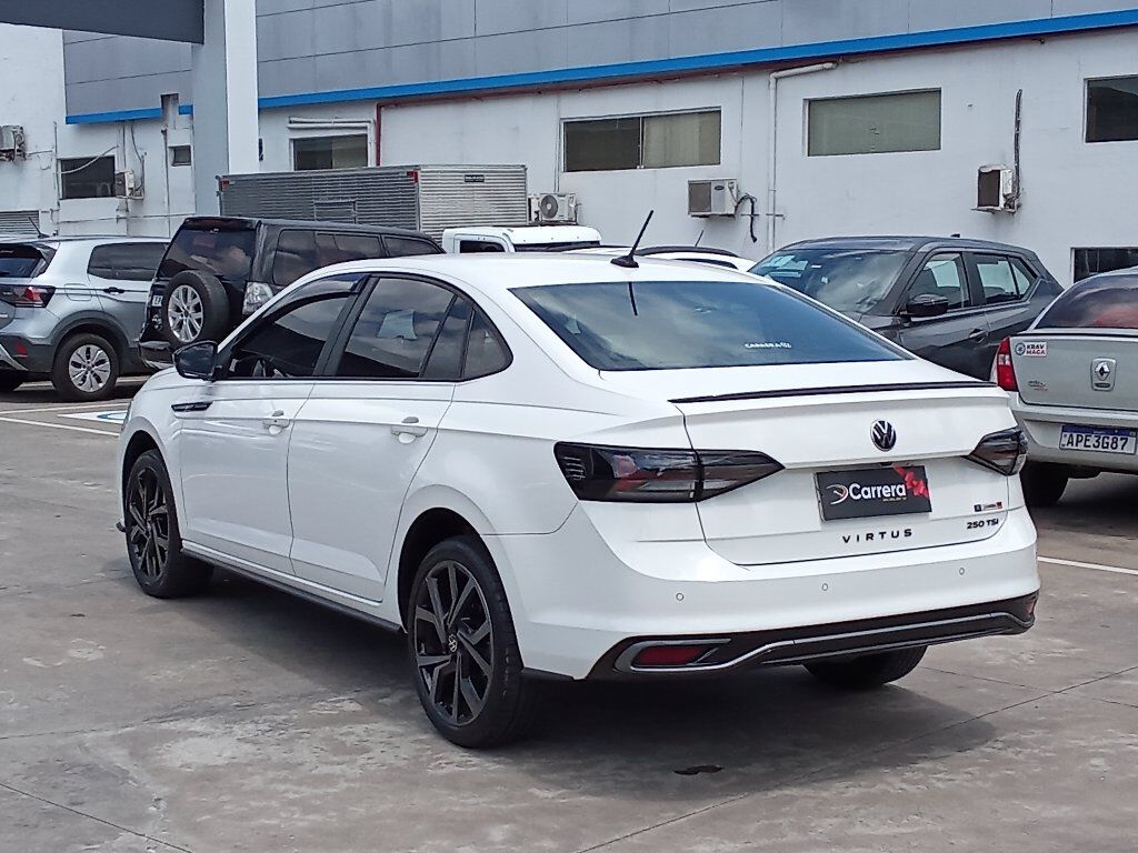 VIRTUS 1.4 250 TSI EXCLUSIVE AUTOMÁTICO