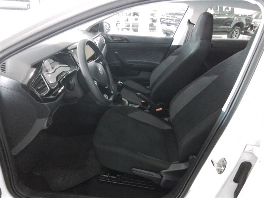 POLO 1.0 MPI TRACK MANUAL