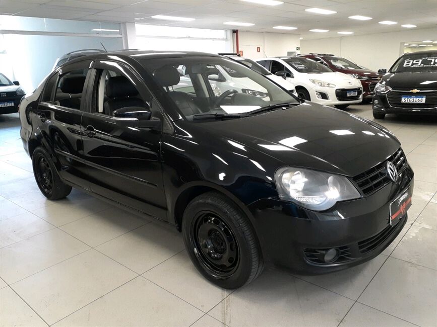 POLO SEDAN 1.6 MI 8V TOTAL FLEX 4P MANUAL