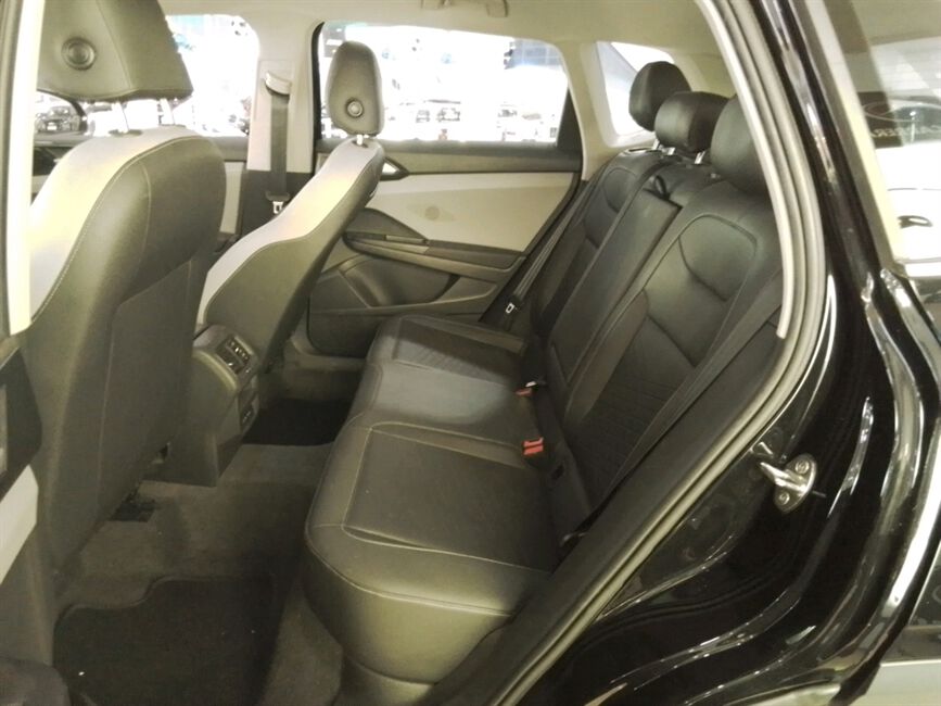 TAOS 1.4 250 TSI TOTAL FLEX COMFORTLINE AUTOMÁTICO