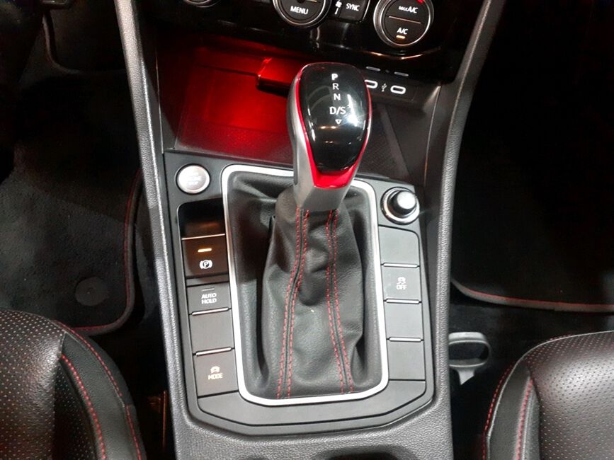 JETTA 2.0 350 TSI GASOLINA GLI DSG