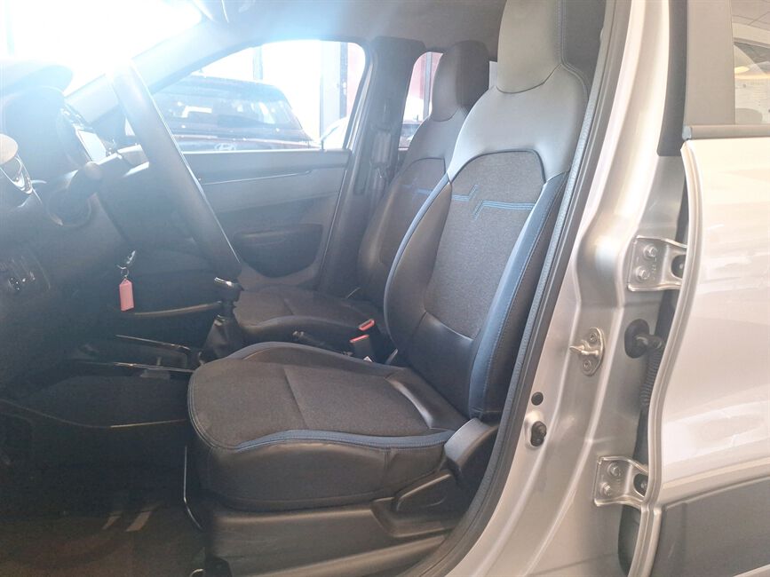 KWID 1.0 12V SCE FLEX INTENSE MANUAL
